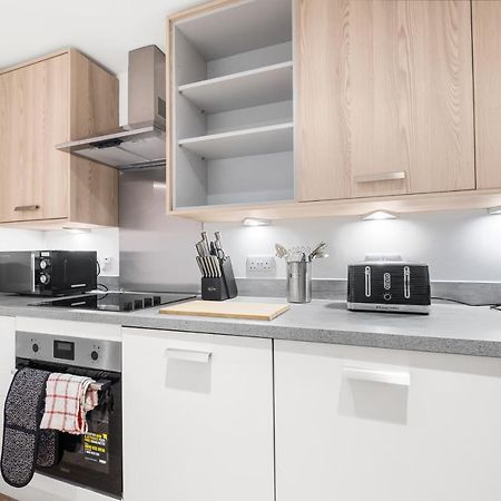 Ebra Stays - Choice Of 2 Or 3 Individual Beds - Luxury New Build Apartment ✪ City Centre, Digbeth ✓ Smart Tv'S & Large Corner Sofa - Birmingam Exterior foto