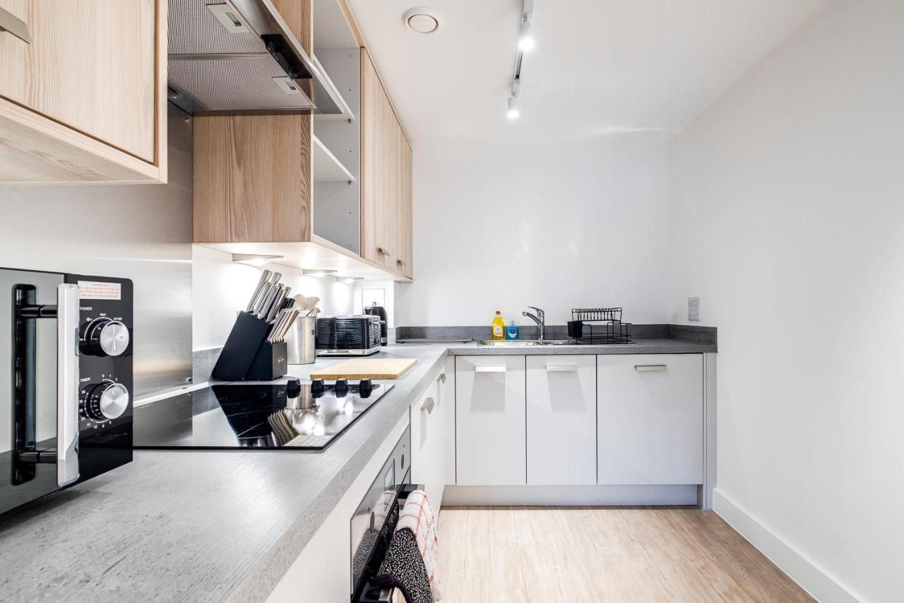 Ebra Stays - Choice Of 2 Or 3 Individual Beds - Luxury New Build Apartment ✪ City Centre, Digbeth ✓ Smart Tv'S & Large Corner Sofa - Birmingam Exterior foto